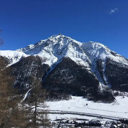 Chesa Viletta Apartment La Punt-Chamues-ch