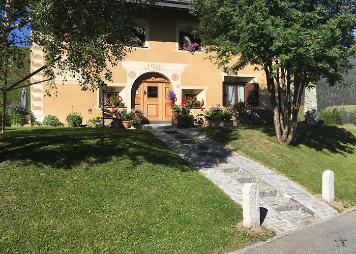 Apartment Chesa Viletta